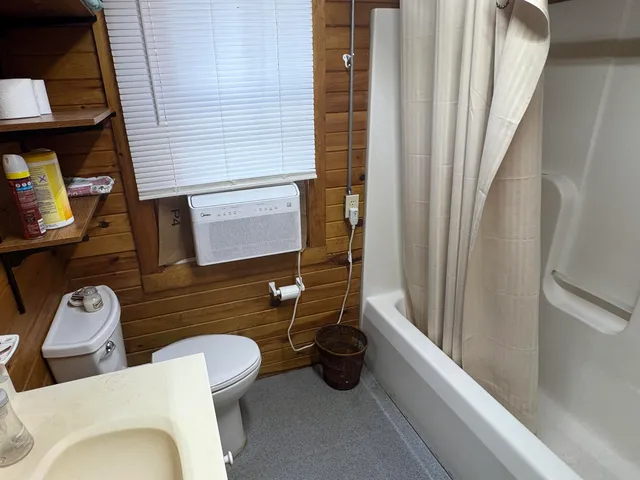 $399,900 | 915 Wheeler Mountain Road, Barton, VT 05822