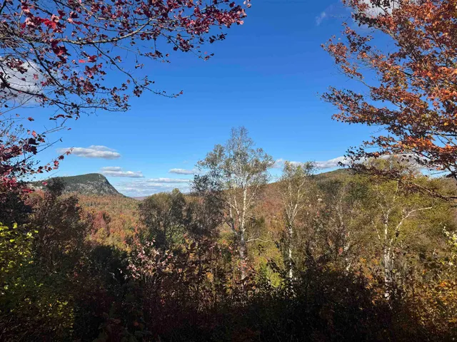 $399,900 | 915 Wheeler Mountain Road, Barton, VT 05822