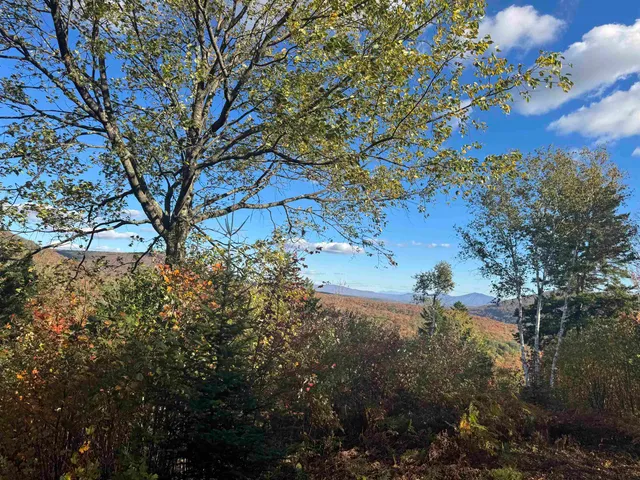 $399,900 | 915 Wheeler Mountain Road, Barton, VT 05822