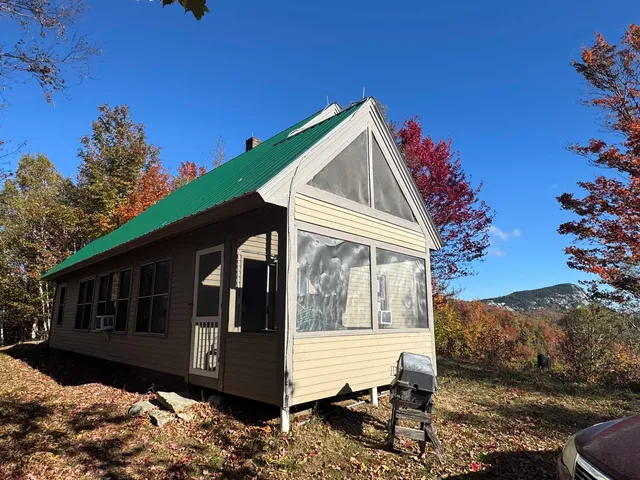 $399,900 | 915 Wheeler Mountain Road, Barton, VT 05822