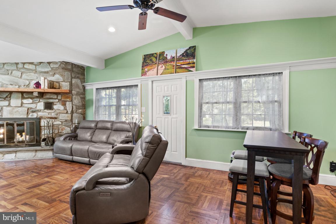 548 Graystone Road Ambler, PA 19002 - Photo 6 of 24 Gallery Image 6