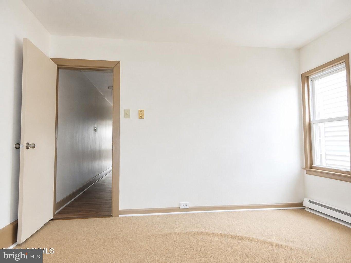 23 North 6th Street Shamokin, PA 17872 - Photo 12 of 17
