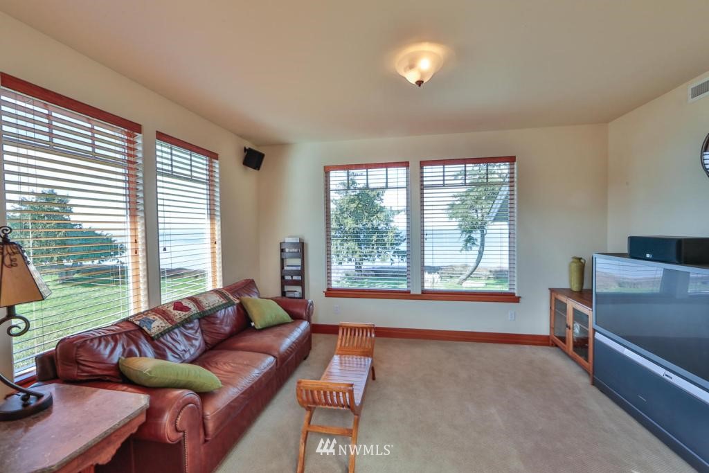 919 Finn Hall Road Port Angeles, WA 98362 - Photo 12 of 25 Gallery Image 12
