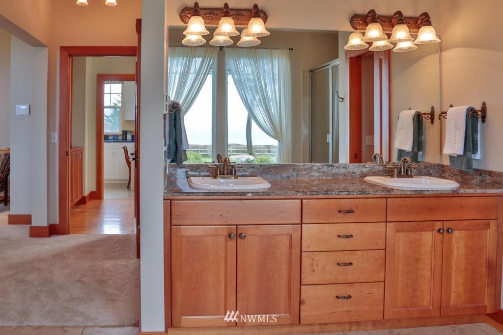 919 Finn Hall Road Port Angeles, WA 98362 - Photo 17 of 25 Gallery Image 17