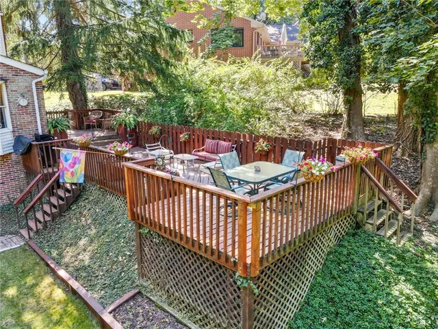 a view of a lake with houses