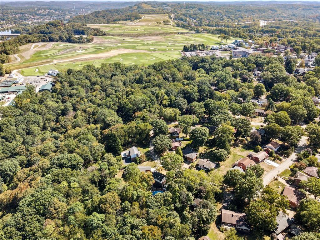 21 Oakglen Drive Oakmont, PA 15139 - Photo 47 of 50 a view of a city with an ocean