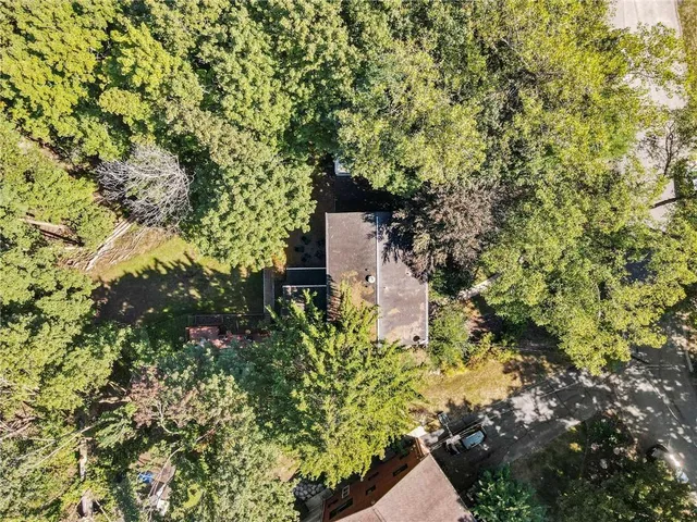 $824,900 | 21 Oakglen Drive, Oakmont, PA 15139