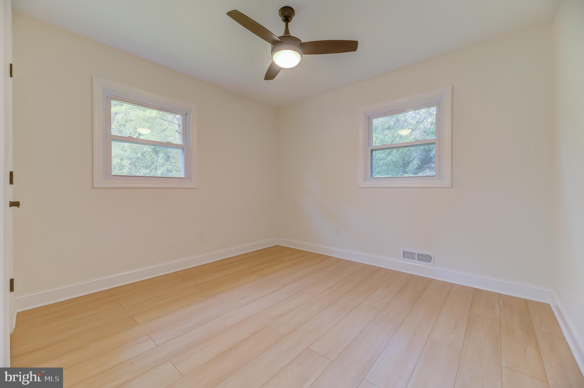 90 Princeton Hightstown Road Princeton Junction, NJ 08550 - Photo 14 of 20 an empty room with a window