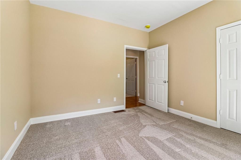 868 Whitehead Road Sugar Hill, GA 30518 - Photo 20 of 28 Gallery Image 20