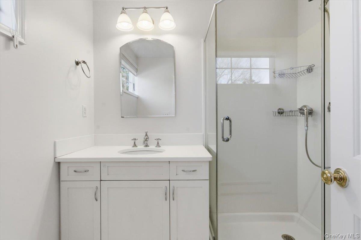 27 Harbor Terrace Drive Rye, NY 10580 - Photo 13 of 28