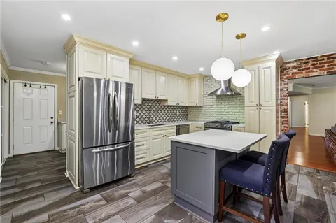 $575,000 | 2862 Dunnington Circle, Atlanta, GA 30341