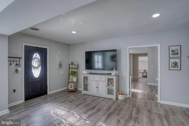 $525,000 | 2613 Old County Road, Newark, DE 19702