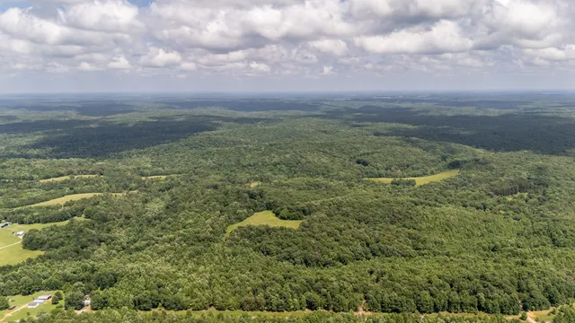 $46,970 | 1 Brush Creek Road, Lawrenceburg, TN 38464