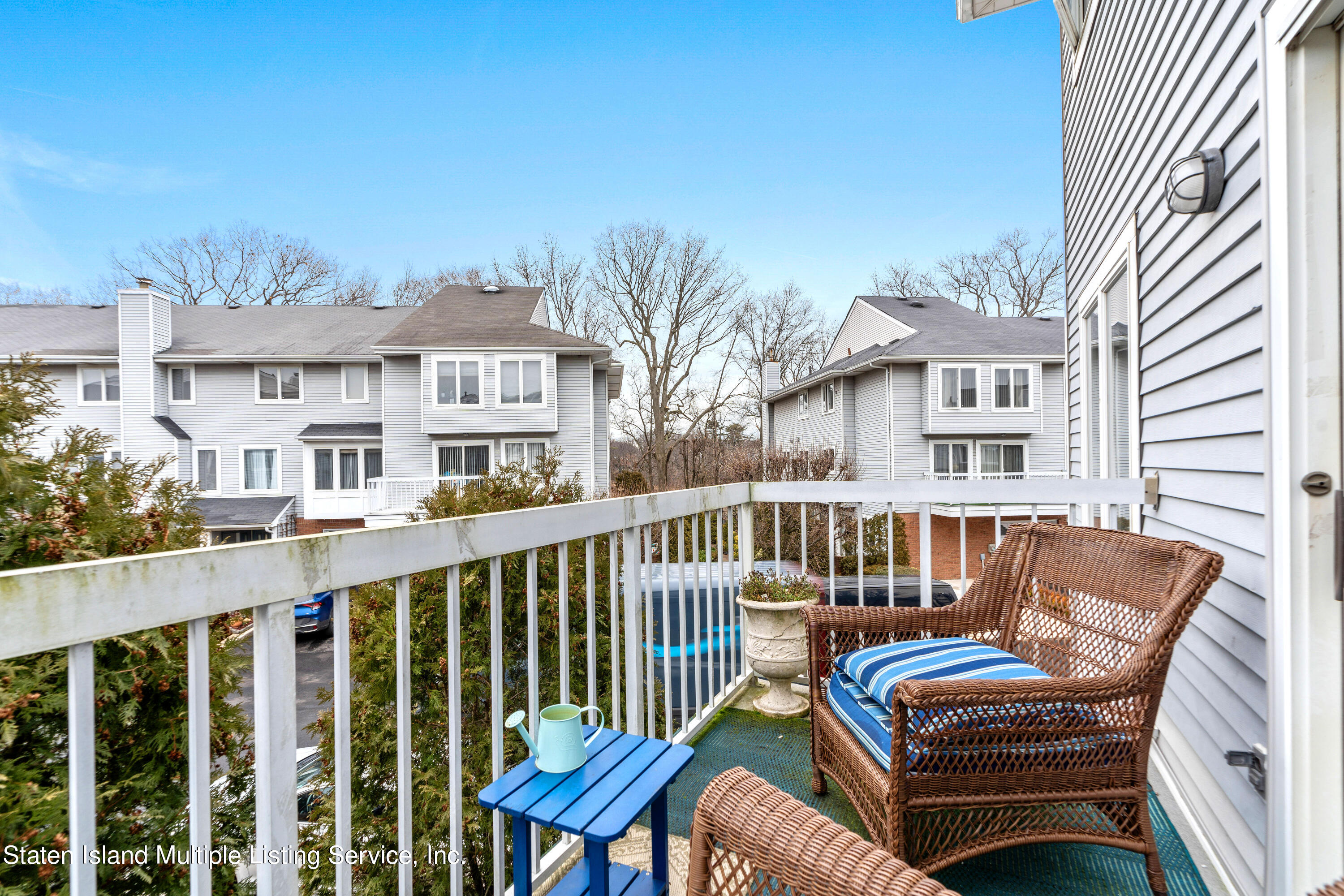 15 Flagship Circle Staten Island, NY 10309 - Photo 21 of 31 a view of a patio on a deck