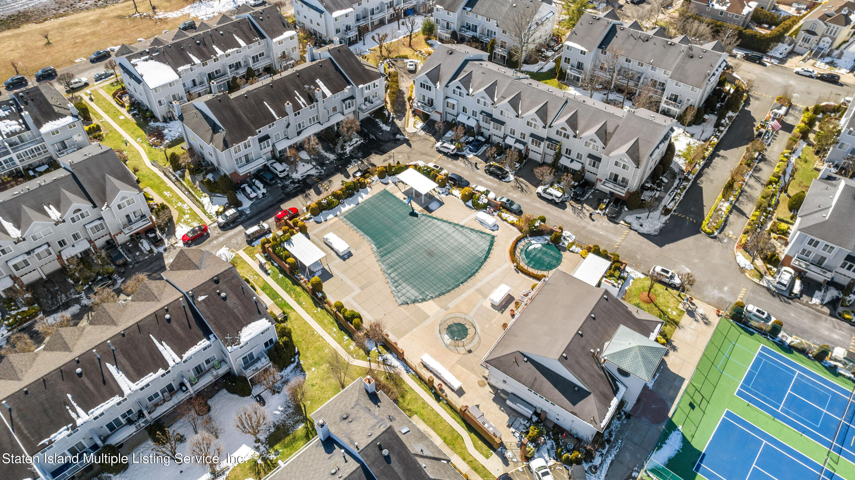 15 Flagship Circle Staten Island, NY 10309 - Photo 4 of 31 aerial view of a buildings