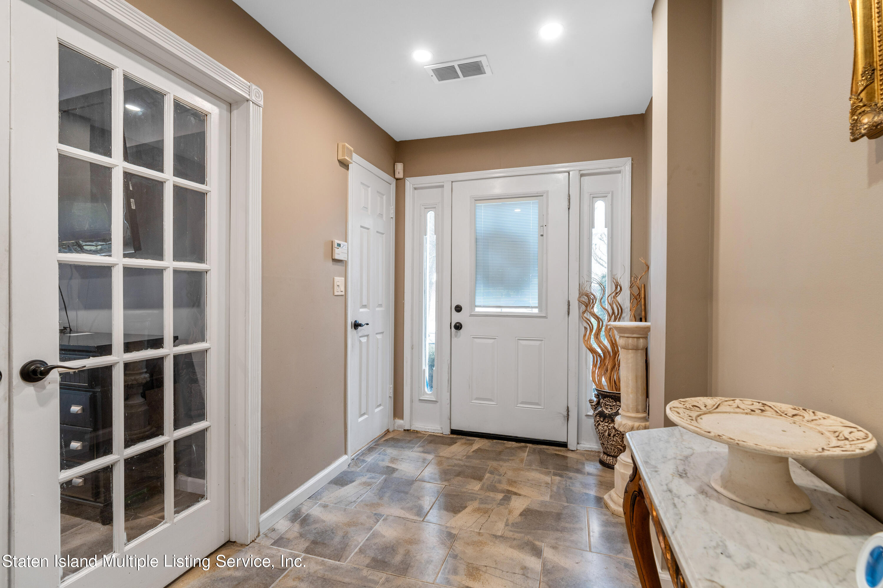 15 Flagship Circle Staten Island, NY 10309 - Photo 8 of 31 a view of bathroom with shower