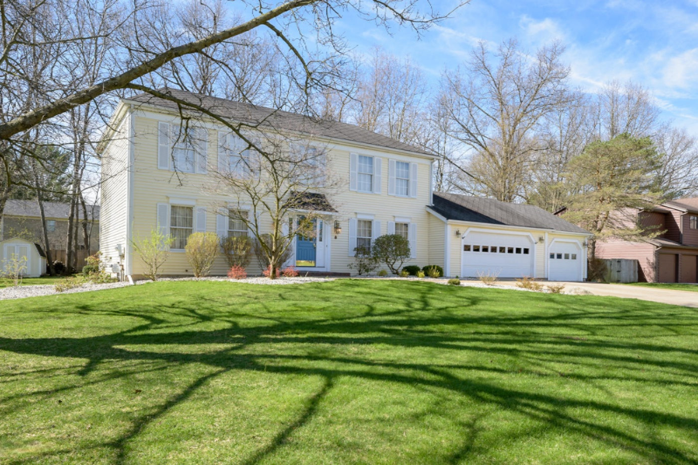 5403 Stoney Brook Road Kalamazoo, MI 49009 - Photo 1 of 45 Stoney_Brook_Rd_5403_Kalamazoo_49009-Ext