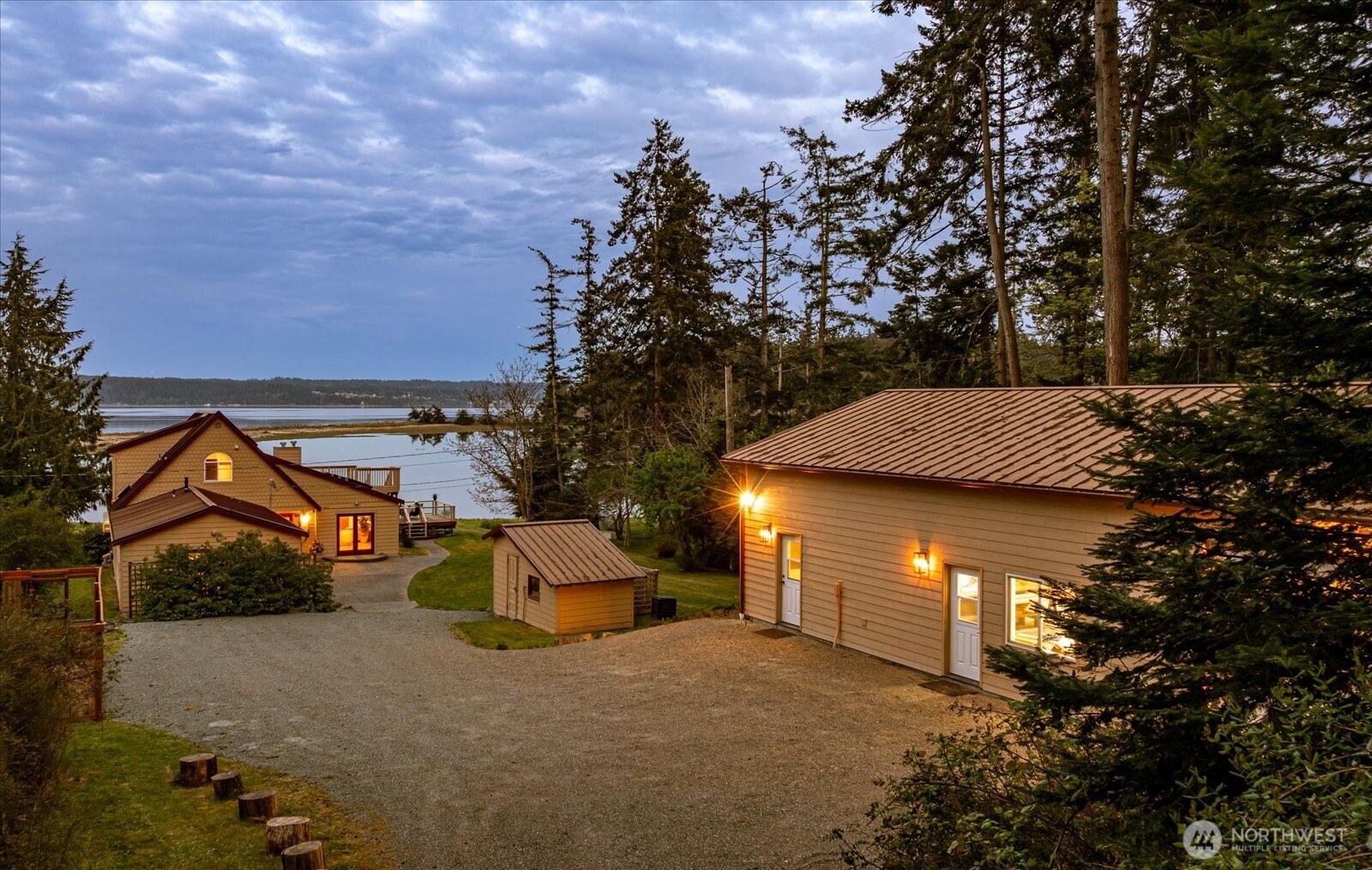 453 Race Road Coupeville, WA 98239 - Photo 4 of 39