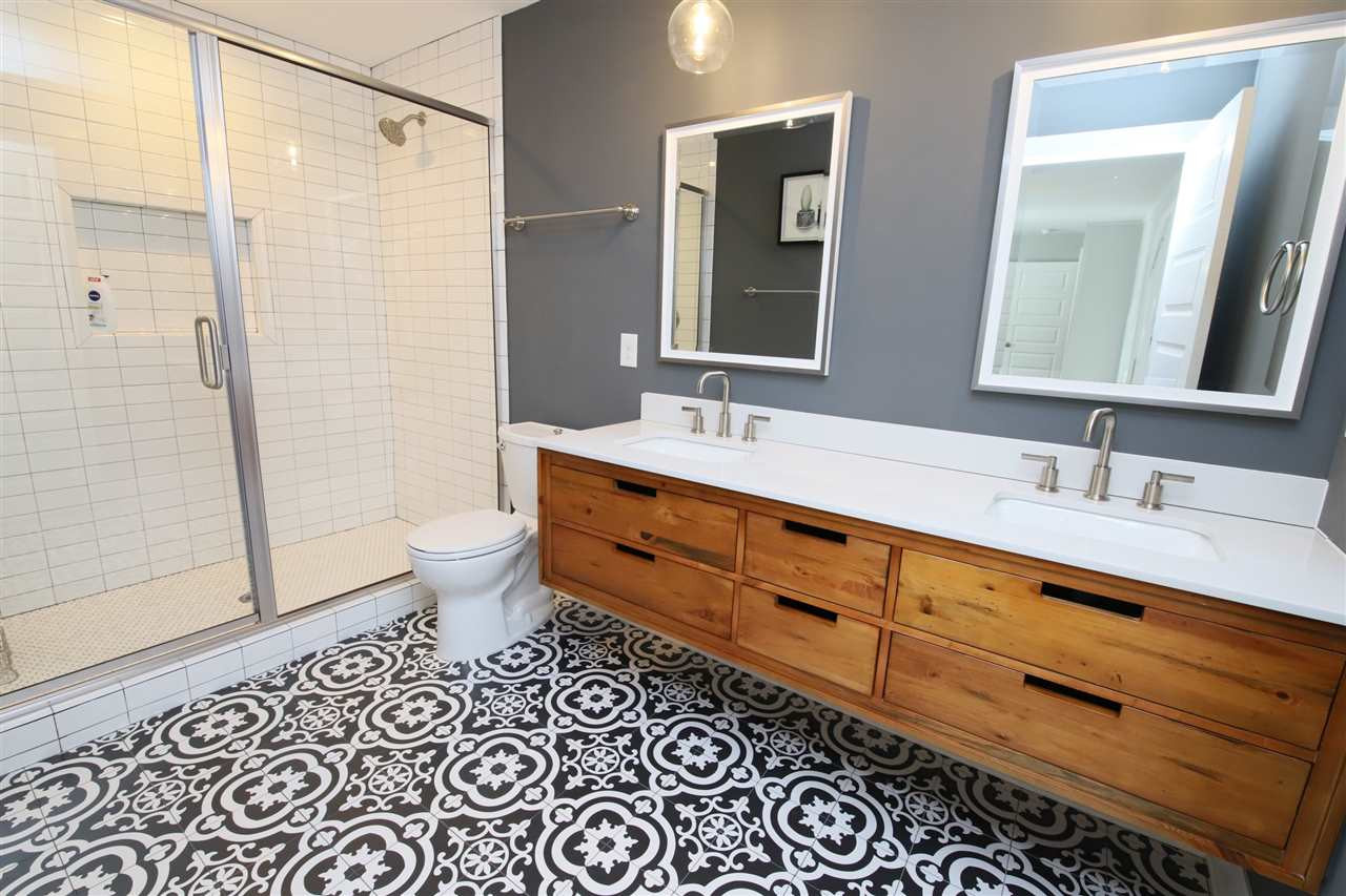 1308 East Lane Street Raleigh, NC 27610 - Photo 16 of 21 Master Bath/Spa