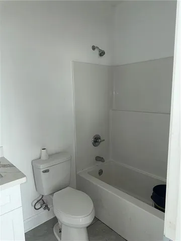 $3,000 | 1715-1717 North Robertson Street, Unit 1717, New Orleans, LA 70116