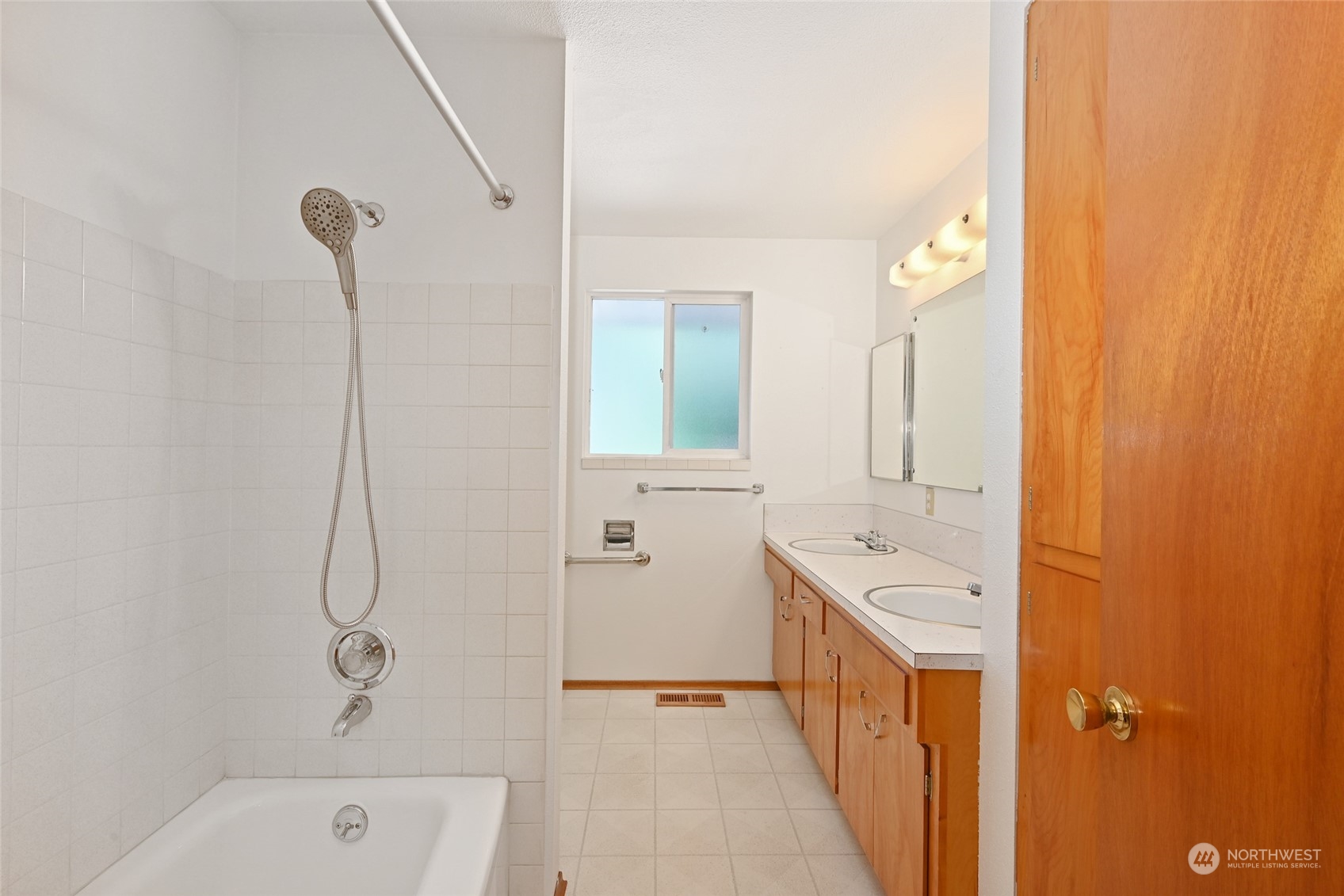 2203 Burley Drive Everett, WA 98208 - Photo 22 of 36