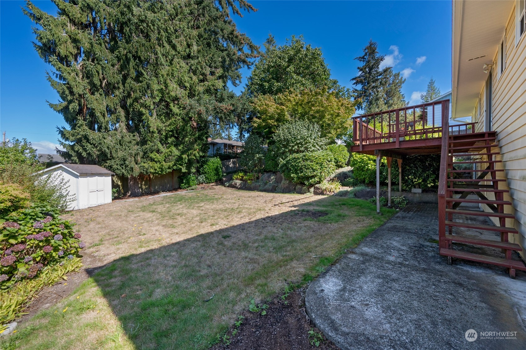 2203 Burley Drive Everett, WA 98208 - Photo 30 of 36