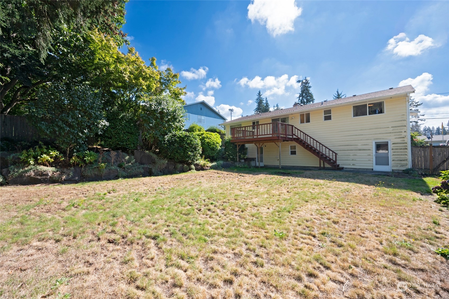 2203 Burley Drive Everett, WA 98208 - Photo 31 of 36