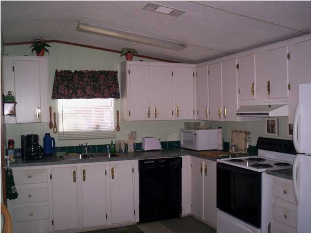 1837 Wheeler Road Gulf Breeze, FL 32563 - Photo 4 of 12 Gallery Image 4