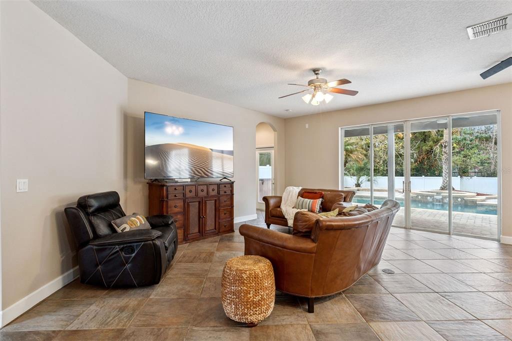 1534 Wescott Loop Winter Springs, FL 32708 - Photo 12 of 54