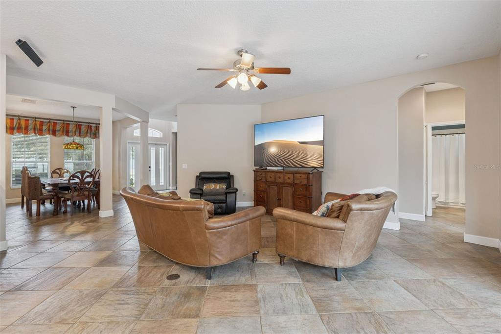 1534 Wescott Loop Winter Springs, FL 32765 - Photo 7 of 51