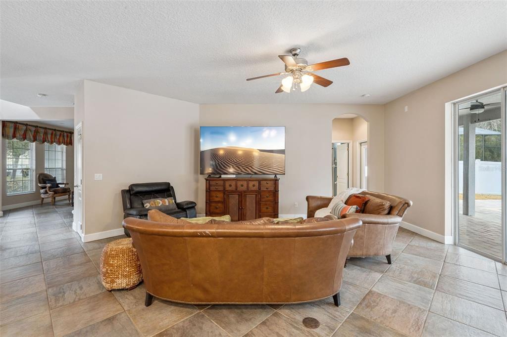 1534 Wescott Loop Winter Springs, FL 32765 - Photo 9 of 51