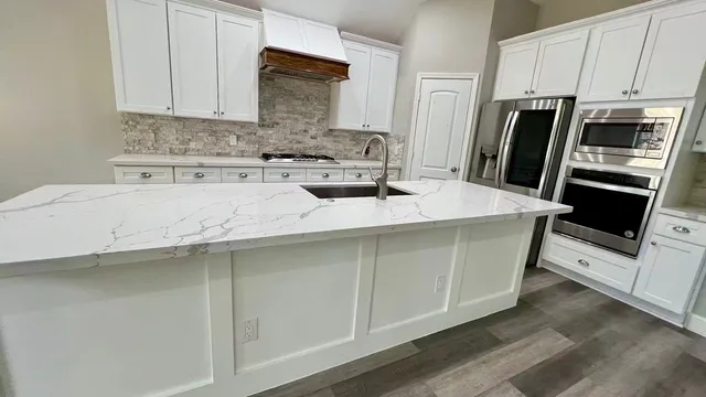 $2,695 | 1905 Grand Willow Lane, Richmond, TX 77469