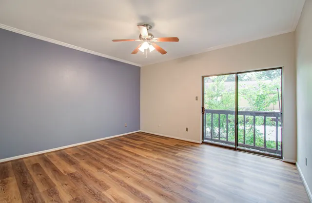 $209,000 | 11711 Memorial Drive, Unit 188, Houston, TX 77024