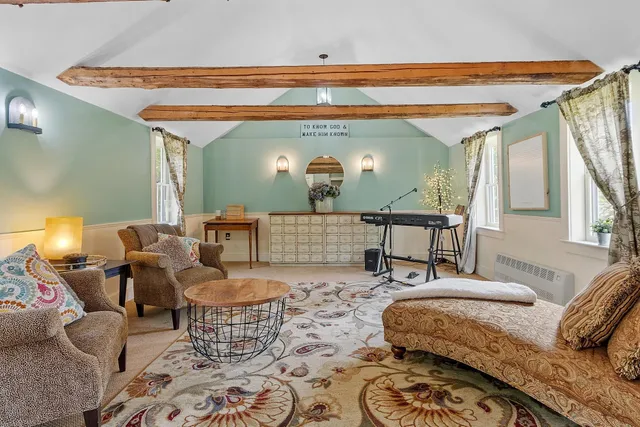 $695,000 | 314 Richmond Road, Fitzwilliam, NH 03447