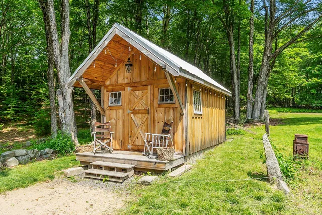 $695,000 | 314 Richmond Road, Fitzwilliam, NH 03447