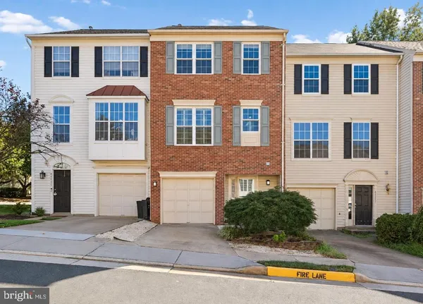 $3,200 | 45553 Reading Terrace, Sterling, VA 20166