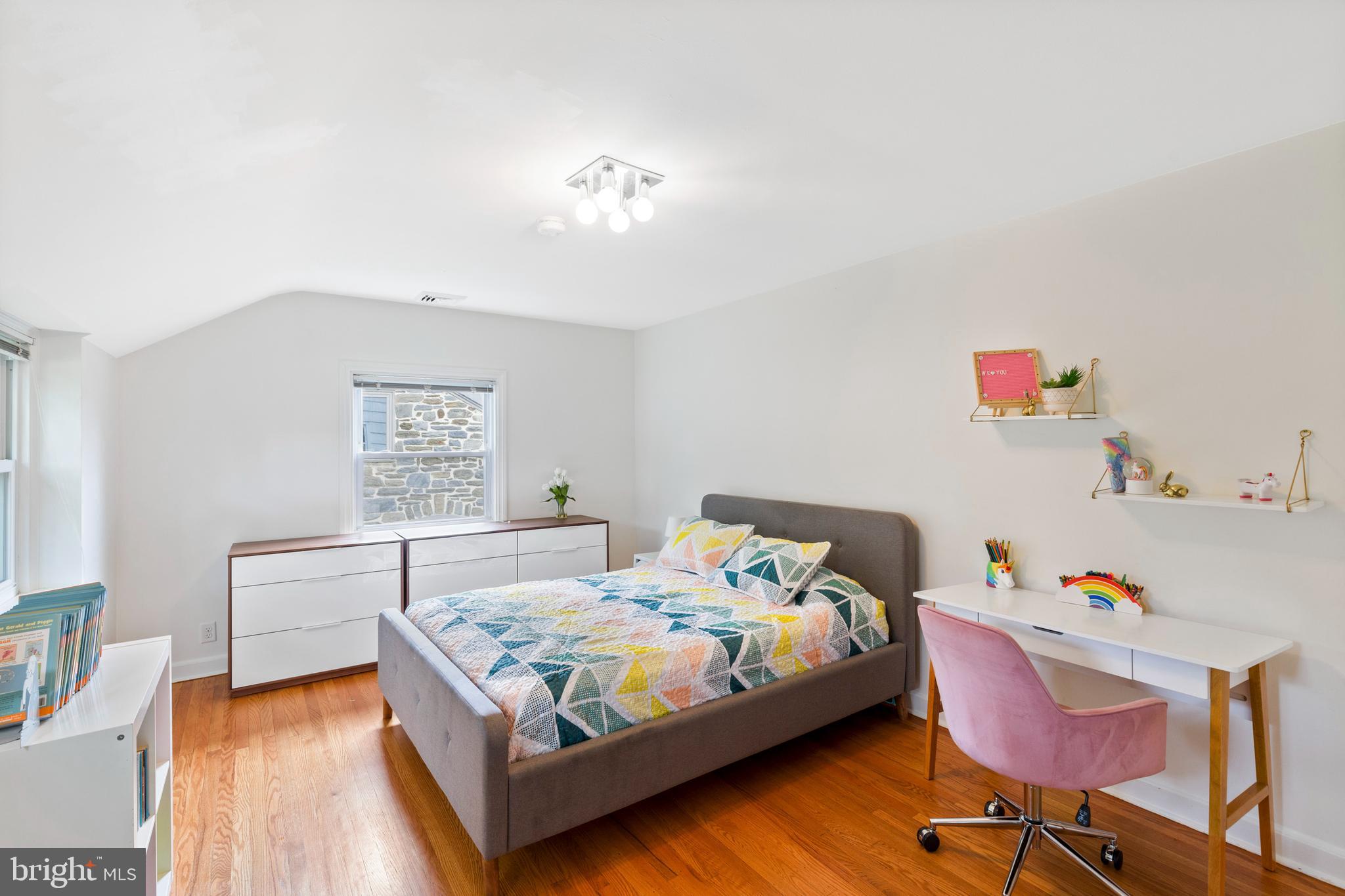 406 Red Leaf Road Wynnewood, PA 19096 - Photo 17 of 36 Gallery Image 17