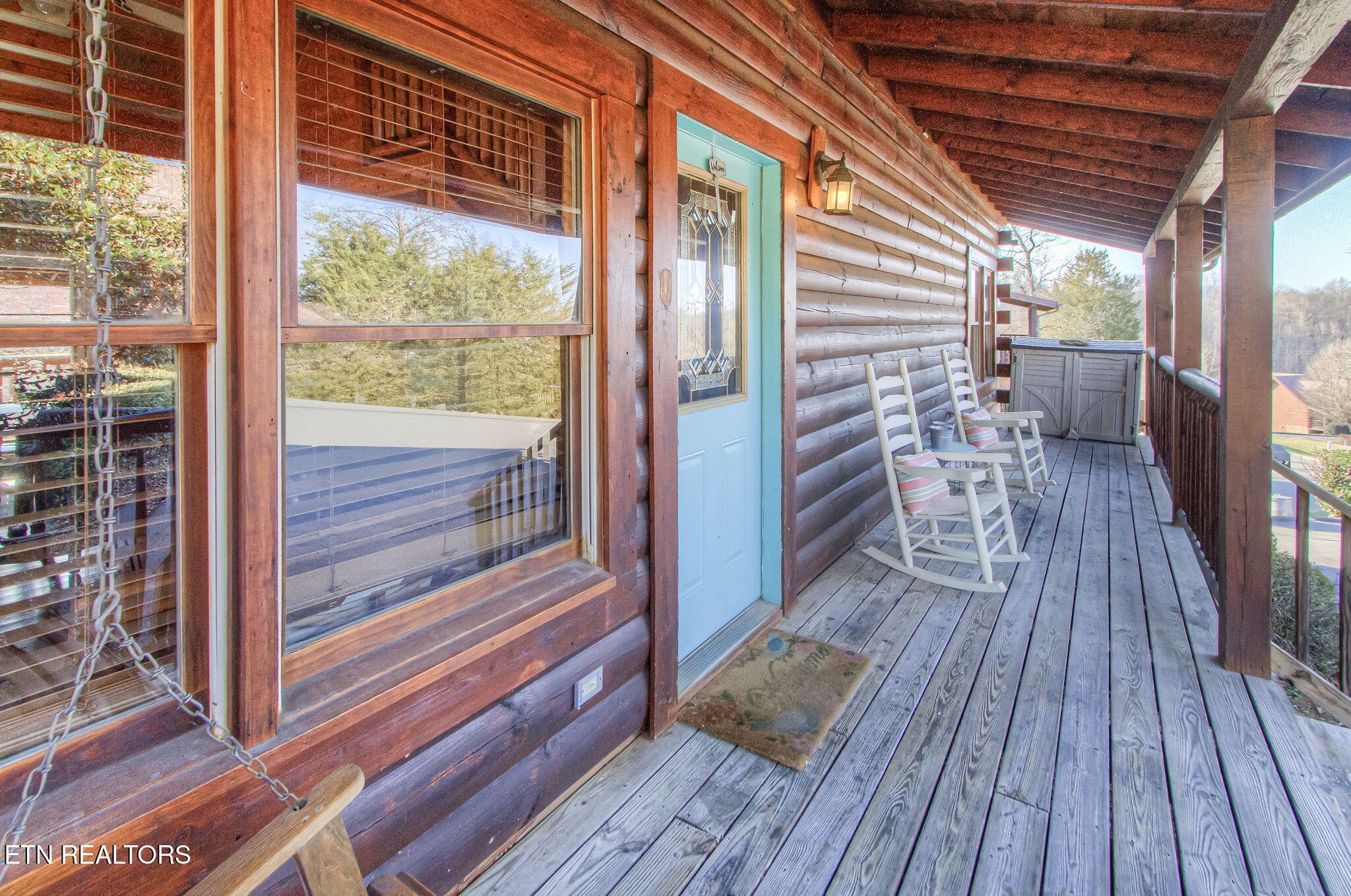 1548 Rainbow Ridge Way Sevierville, TN 37862 - Photo 6 of 46 Front Covered Porch