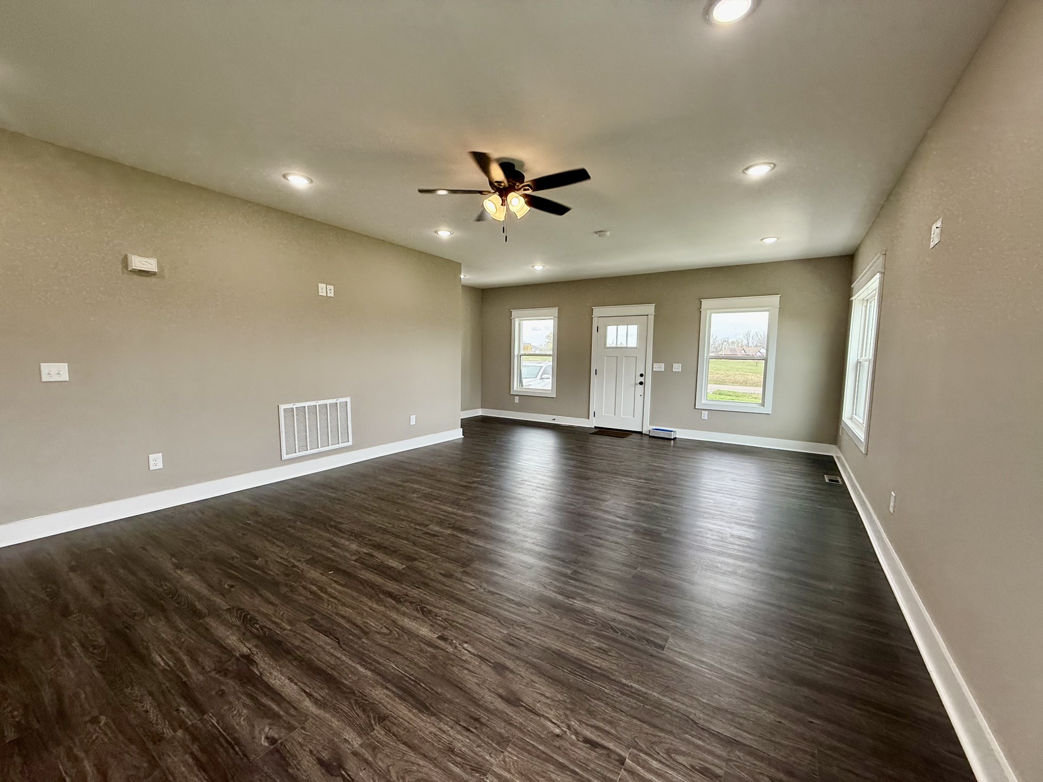 4141 Vervilla Road McMinnville, TN 37110 - Photo 5 of 36