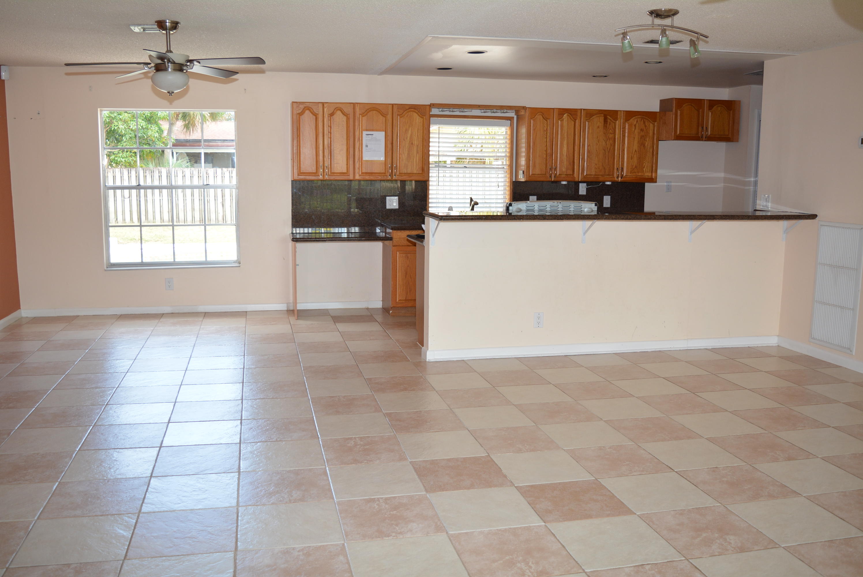 1267 Widgeon Road Wellington, FL 33414 - Photo 4 of 48 DSC_3737