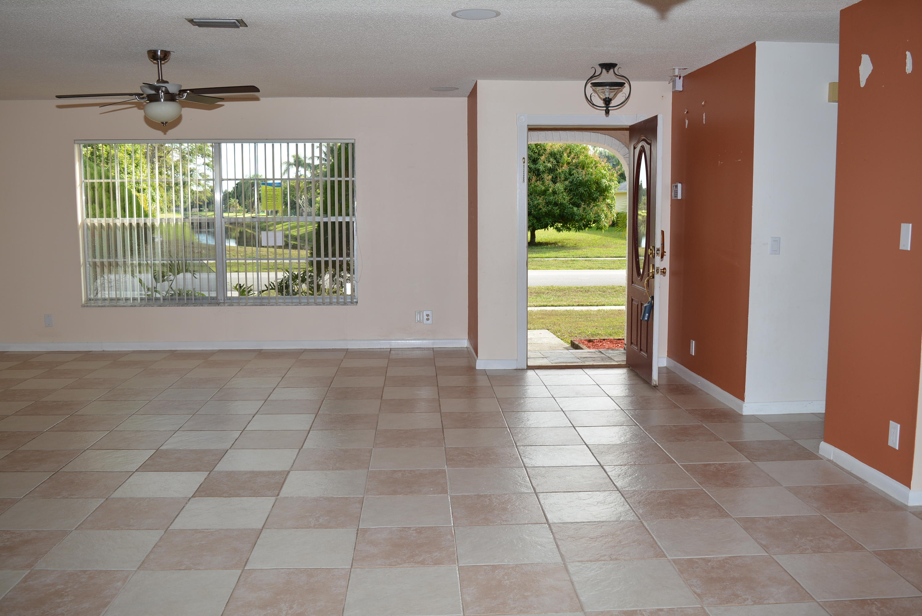 1267 Widgeon Road Wellington, FL 33414 - Photo 6 of 48 DSC_3739