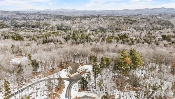$1,275,000 | 155 Top Of The World Road, Grantham, NH 03753