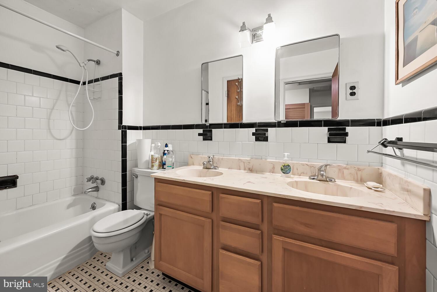 8613 Inwood Road Windsor Mill, MD 21244 - Photo 19 of 29 Upper Level Bath