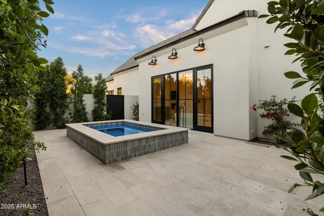 $12,995,888 | 6733 East Exeter Boulevard, Scottsdale, AZ 85251