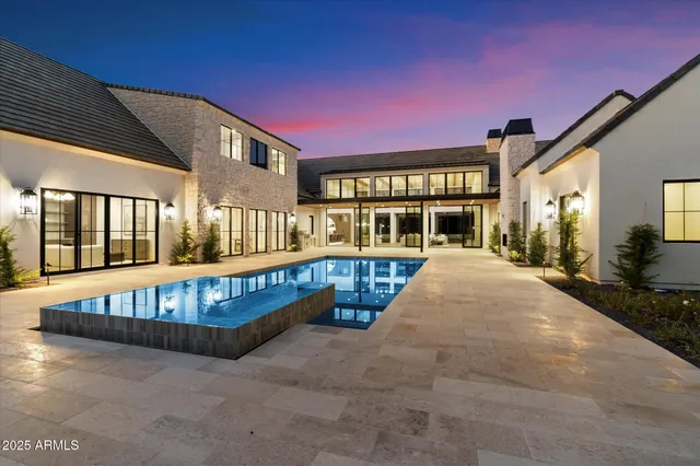 $12,995,888 | 6733 East Exeter Boulevard, Scottsdale, AZ 85251