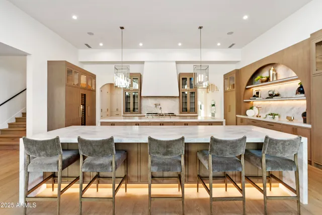 a view of lobby with furniture