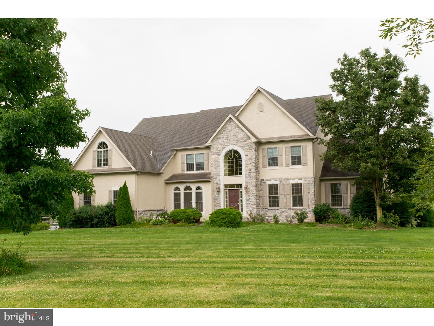 2935 Fretz Valley Road Perkasie, PA 18944 - Photo 2 of 25 Gallery Image 2
