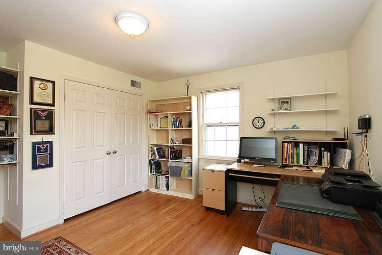 5541 Mohican Road Bethesda, MD 20816 - Photo 12 of 28 Master Suite Sitting Room or Office