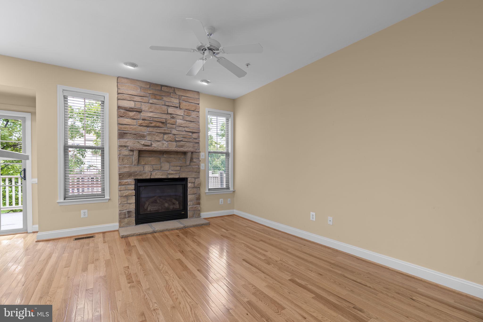 809 Gamber Court, Unit 2 Crofton, MD 21114 - Photo 9 of 42 Gallery Image 9