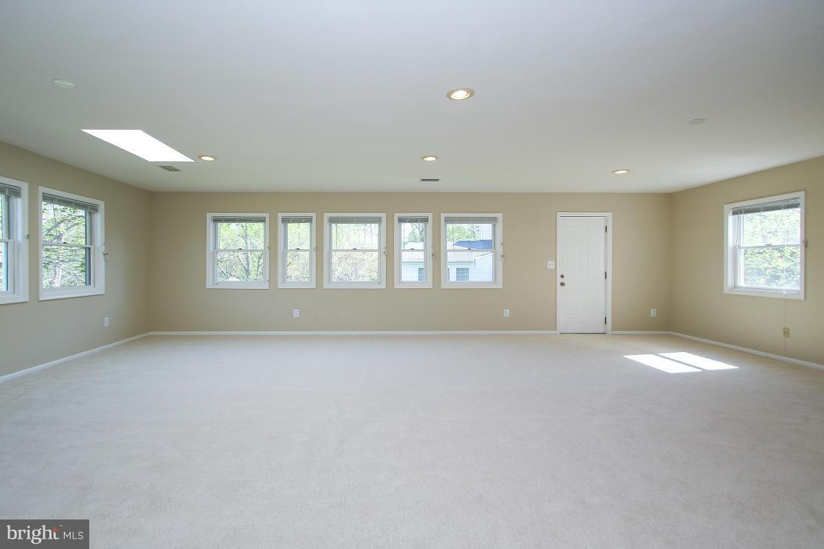 1314 Shallow Ford Road Herndon, VA 20170 - Photo 11 of 28 Perfect for Home Business (Full Bath & Sep Ent)